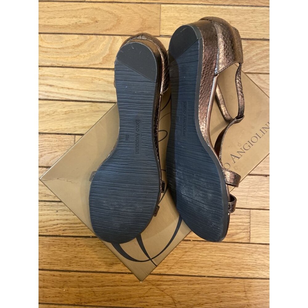 本日限定セール！【美品✨】Enzo Angiolini ゴールドレザーサンダル Enzo Angiolini Euc 6.5 Gold Eaorilla Leather Woman Sandals